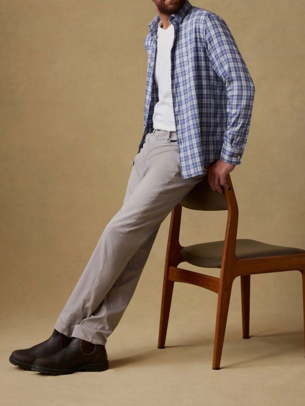 Faherty Reserve Movement 5 Pocket Pant In Fossil